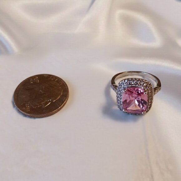 Silver Tone Fashion Statement Halo Pink Tourmaline Cocktail Ring Size 8.5 NWOT - Picture 5 of 8